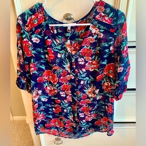 Sheer loose blouse with floral detail